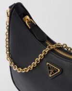 Prada Re-Edition 2005 Saffiano 3-in-1 handbag Leather material